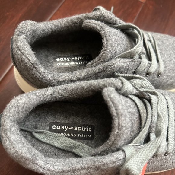 NWT Easy Spirit Cushiong System Skylar Sneaker 6.5 - Picture 3 of 8